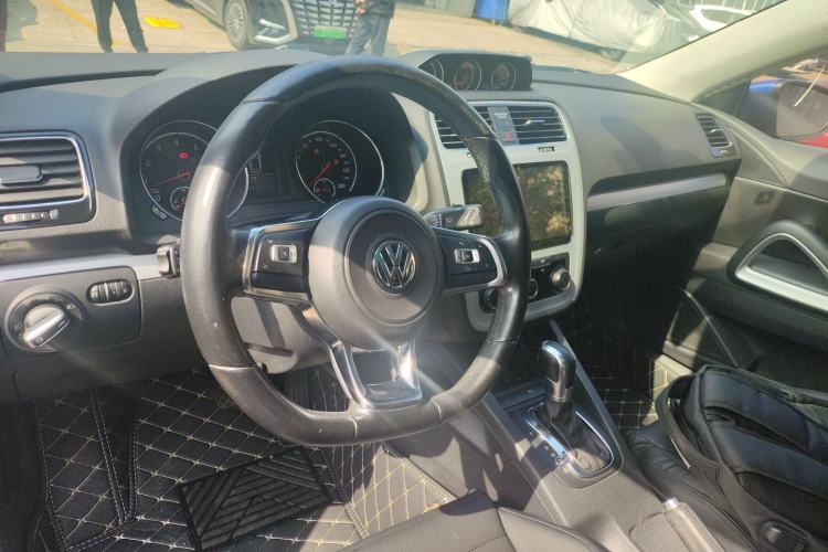 Used Volkswagen Scirocco 2015 1.4TSI Comfort Edition Interior 2