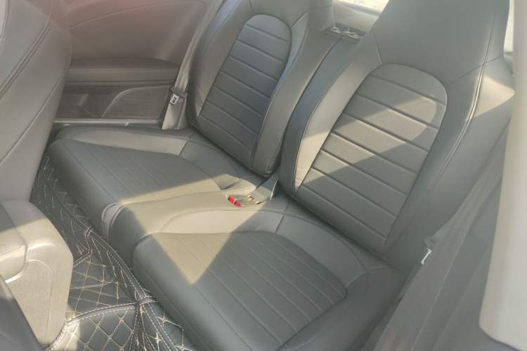 Used Volkswagen Scirocco 2015 1.4TSI Comfort Edition Interior 4