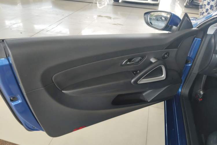 Used Volkswagen Scirocco 2015 1.4TSI Fashion Edition Interior 4