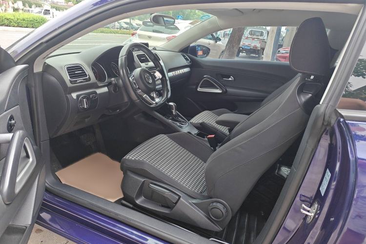 Used Volkswagen Scirocco 2015 1.4TSI Fashion Edition Interior 7