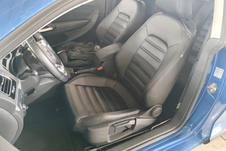 Used Volkswagen Scirocco 2015 1.4TSI Fashion Edition Left Front Seat