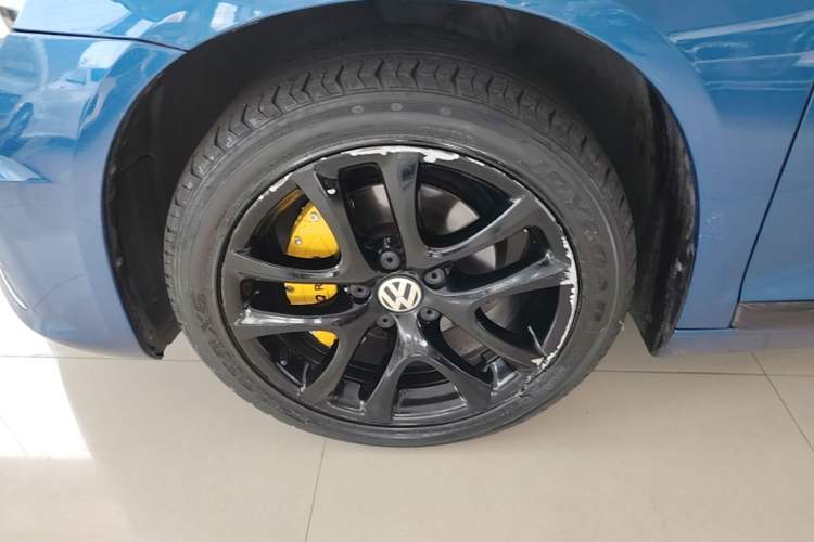 Used Volkswagen Scirocco 2015 1.4TSI Fashion Edition Left Front Wheel Hub