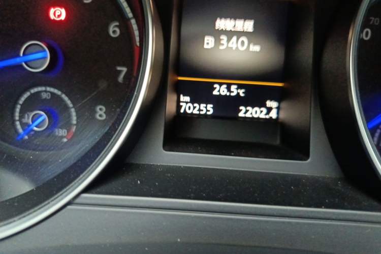 Used Volkswagen Scirocco 2015 R 2.0TSI Odometer Close Up