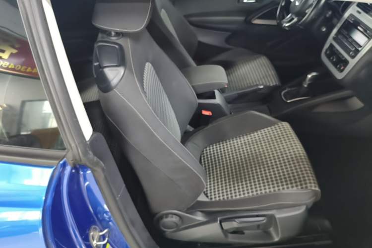 Used Volkswagen Scirocco 2015 1.4TSI Fashion Edition Right Front Seat