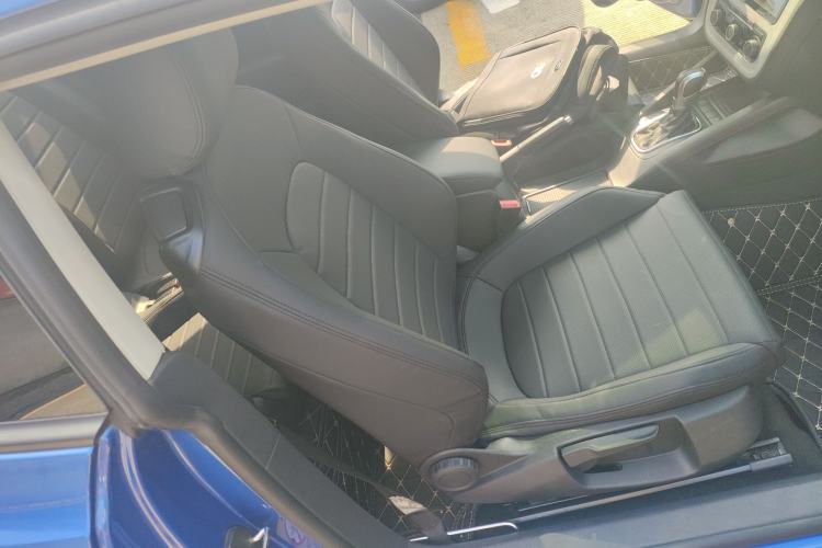 Used Volkswagen Scirocco 2015 1.4TSI Comfort Edition Right Front Seat