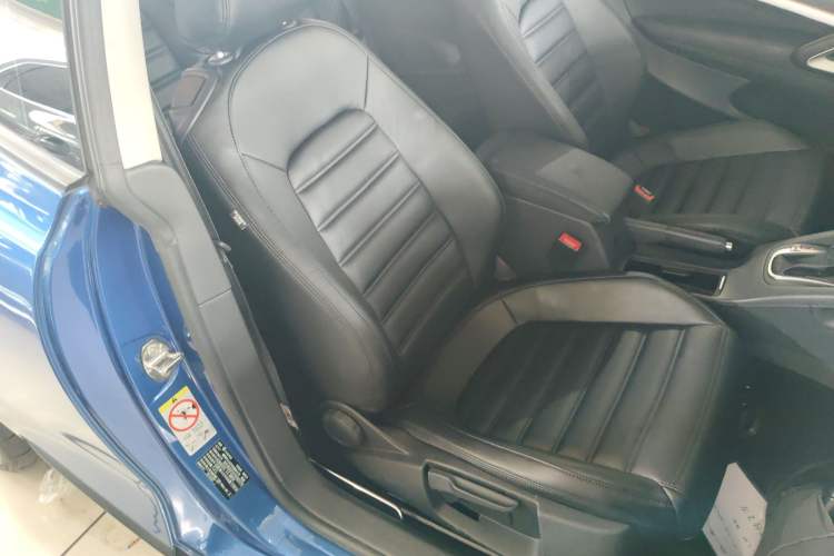 Used Volkswagen Scirocco 2015 1.4TSI Fashion Edition Right Front Seat