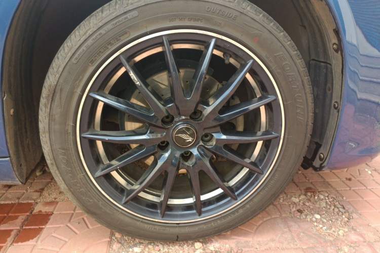 Used Volkswagen Scirocco 2015 1.4TSI Fashion Edition Right Front Wheel Hub