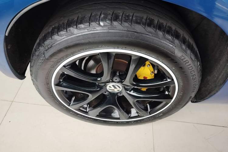 Used Volkswagen Scirocco 2015 1.4TSI Fashion Edition Right Rear Wheel Hub