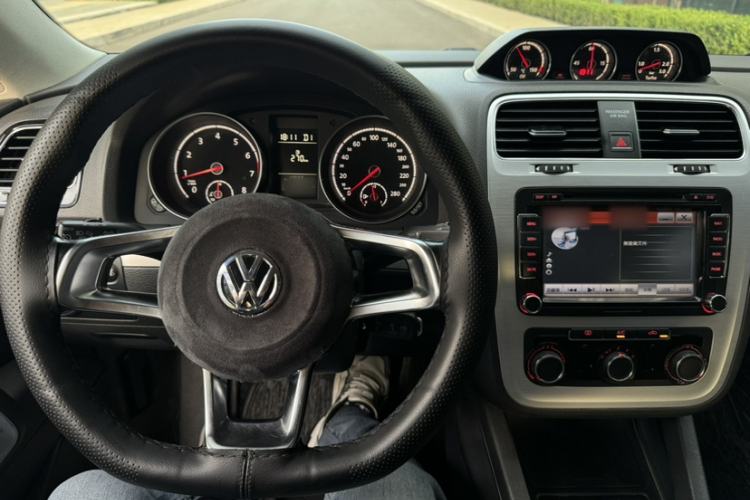 Used Volkswagen Scirocco 2015 1.4TSI Fashion Edition Steering Wheel