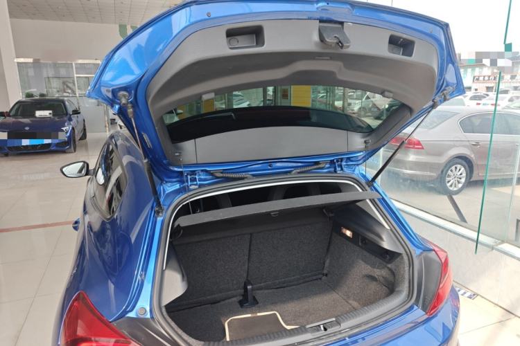 Used Volkswagen Scirocco 2015 1.4TSI Fashion Edition Trunk