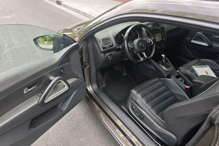 Used Volkswagen Scirocco 2015 2.0 TSI Luxury Edition Driver Seat