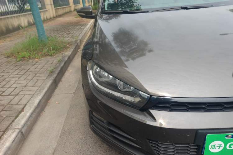 Used Volkswagen Scirocco 2015 1.4TSI Fashion Edition Right Front Headlight