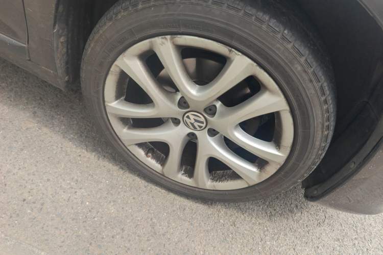 Used Volkswagen Scirocco 2015 1.4TSI Fashion Edition Right Front Wheel Hub
