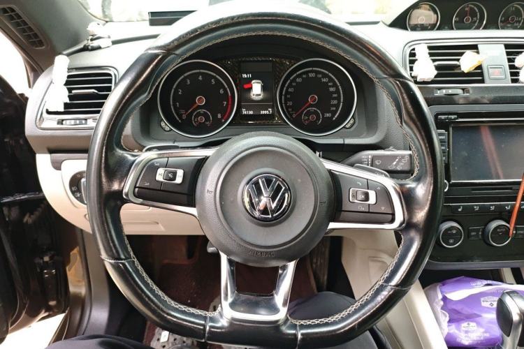 Used Volkswagen Scirocco 2015 2.0 TSI Luxury Edition Steering Wheel