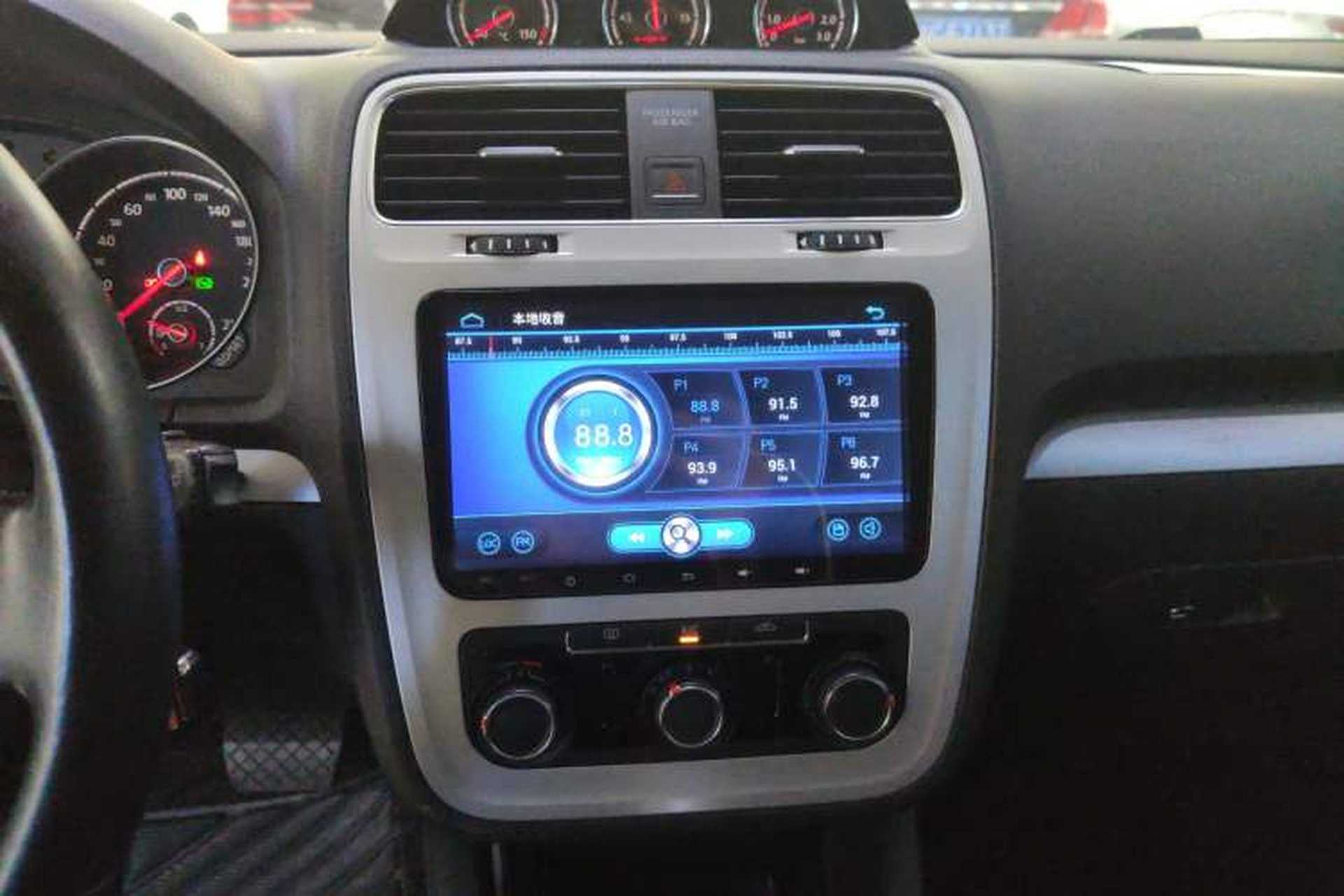 Used Volkswagen Scirocco 2015 1.4TSI Fashion Edition Audio And AC Panel