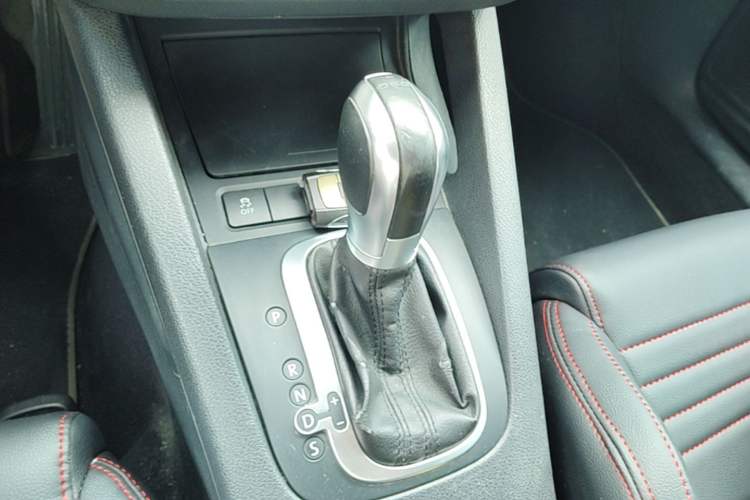 Used Volkswagen Scirocco 2015 1.4TSI Fashion Edition Gear Lever