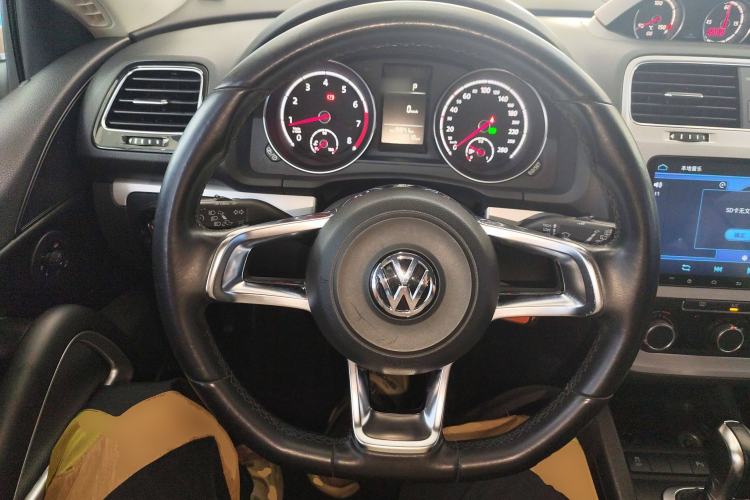 Used Volkswagen Scirocco 2015 1.4TSI Fashion Edition Steering Wheel