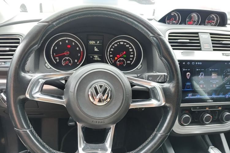 Used Volkswagen Scirocco 2015 1.4TSI Fashion Edition Steering Wheel