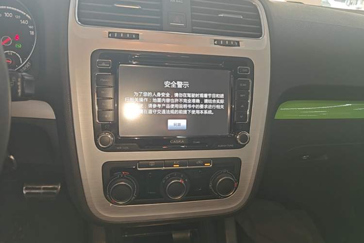 Used Volkswagen Scirocco 2015 1.4TSI Fashion Edition Audio And AC Panel