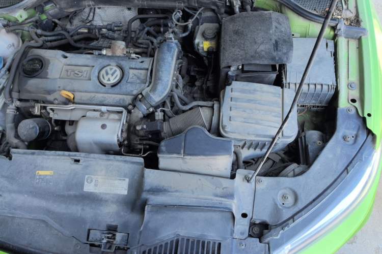 Used Volkswagen Scirocco 2015 1.4TSI Fashion Edition Engine Bay Left