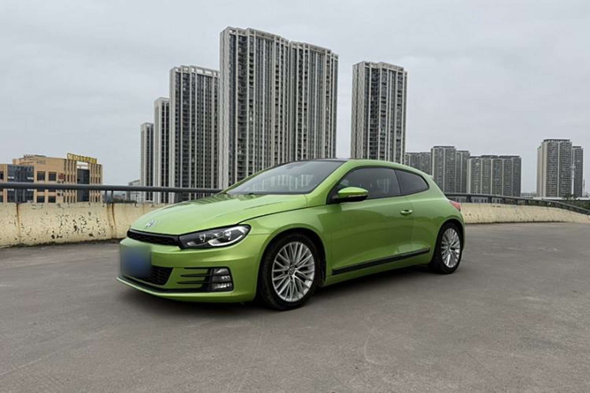 Used Volkswagen Scirocco 2015 2.0 TSI Luxury Edition Front Left 45 Deg