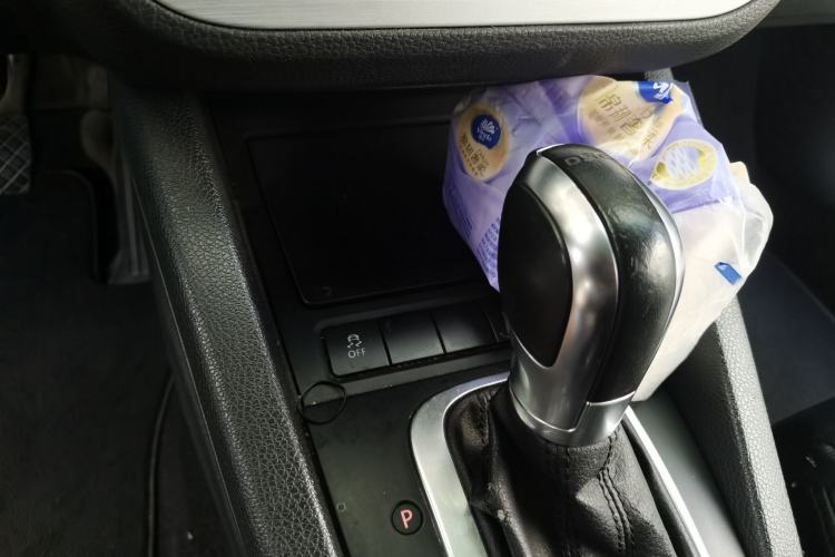 Used Volkswagen Scirocco 2015 1.4TSI Fashion Edition Gear Lever