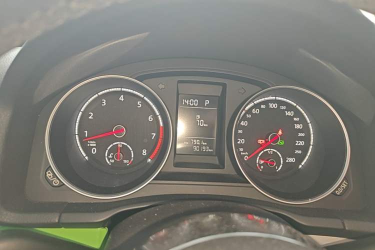 Used Volkswagen Scirocco 2015 1.4TSI Fashion Edition Instrument Cluster