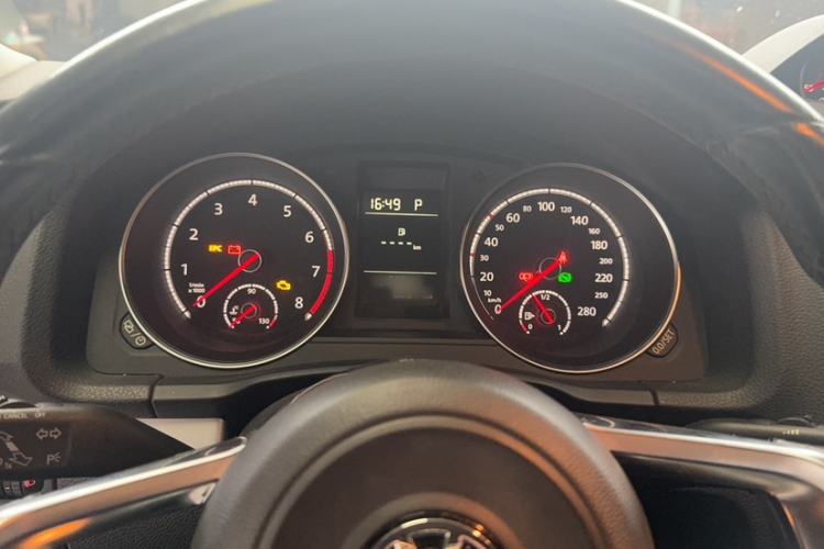 Used Volkswagen Scirocco 2015 1.4TSI Fashion Edition Interior 4