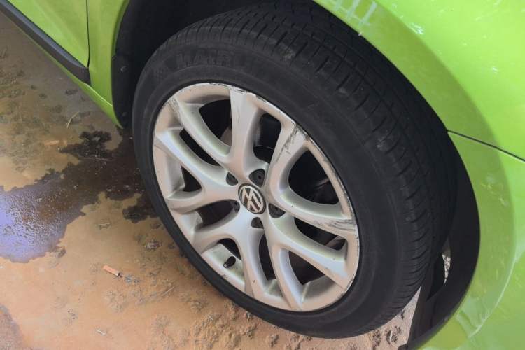 Used Volkswagen Scirocco 2015 1.4TSI Fashion Edition Right Front Wheel Hub