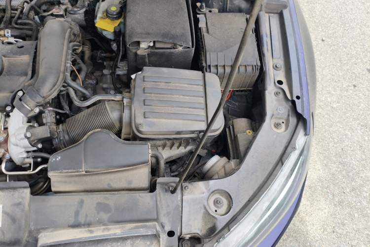 Used Volkswagen Scirocco 2015 1.4TSI Fashion Edition Engine Bay Left