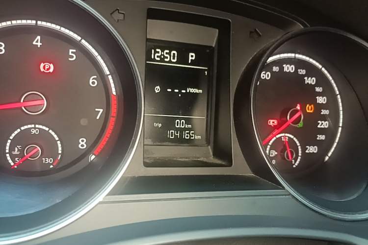 Used Volkswagen Scirocco 2015 1.4TSI Fashion Edition Instrument Cluster