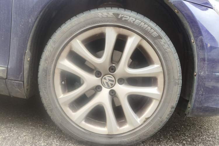 Used Volkswagen Scirocco 2015 1.4TSI Fashion Edition Right Front Wheel Hub