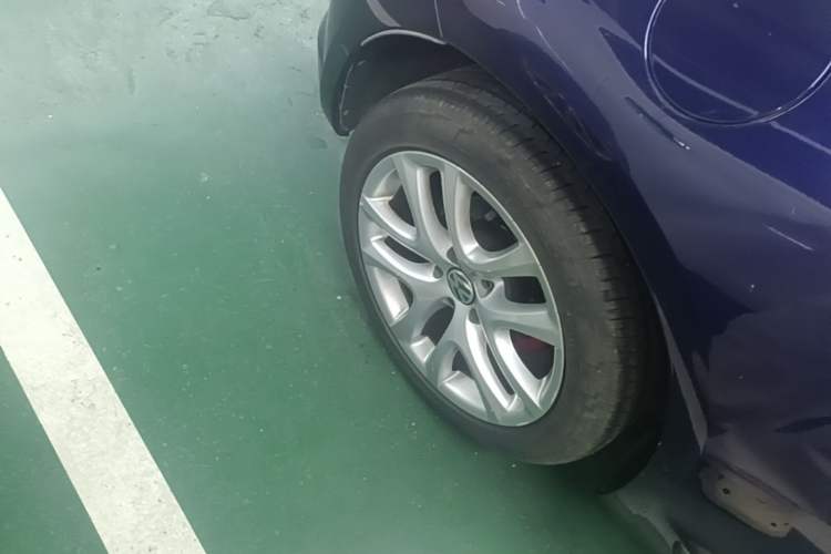 Used Volkswagen Scirocco 2015 1.4TSI Fashion Edition Right Rear Wheel Hub