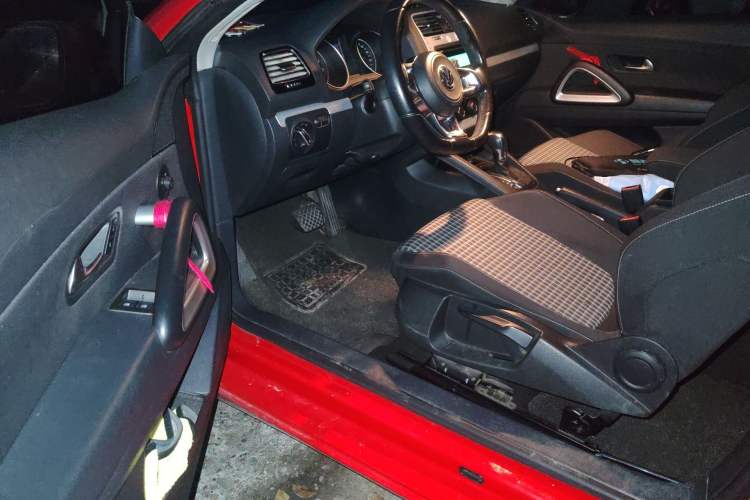 Used Volkswagen Scirocco 2015 1.4TSI Fashion Edition Driver Seat