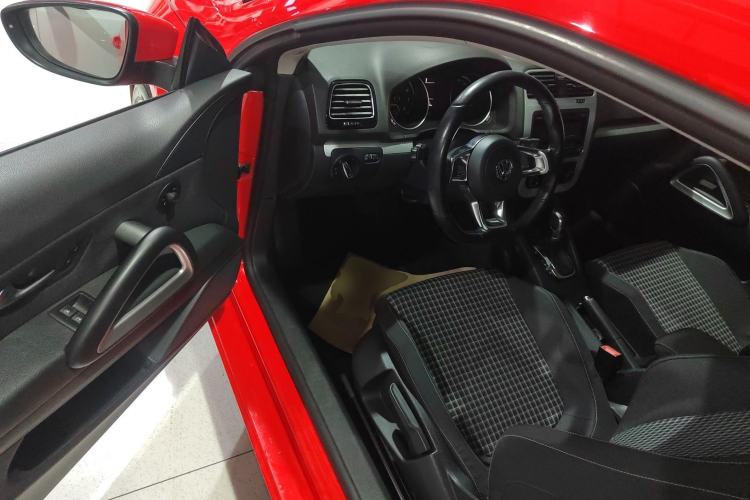 Used Volkswagen Scirocco 2015 1.4TSI Fashion Edition Driver Seat