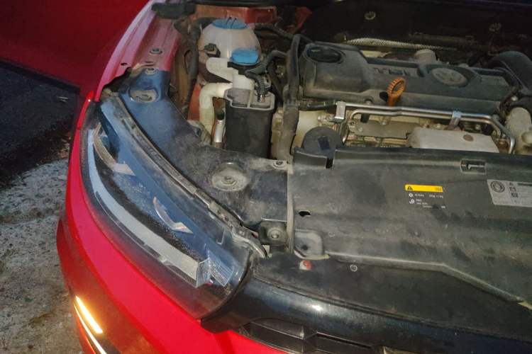 Used Volkswagen Scirocco 2015 1.4TSI Fashion Edition Engine Bay Right