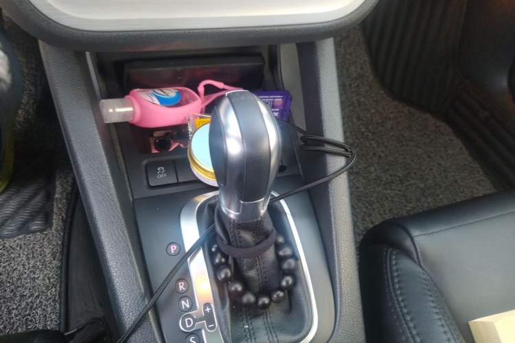Used Volkswagen Scirocco 2015 1.4TSI Comfort Edition Gear Lever