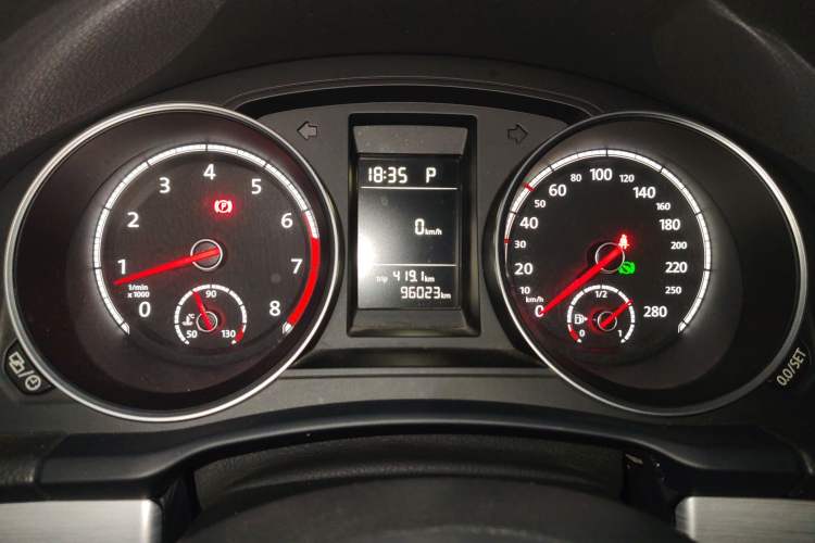 Used Volkswagen Scirocco 2015 1.4TSI Fashion Edition Instrument Cluster