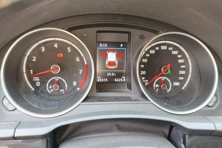 Used Volkswagen Scirocco 2015 2.0 TSI Luxury Edition Instrument Cluster