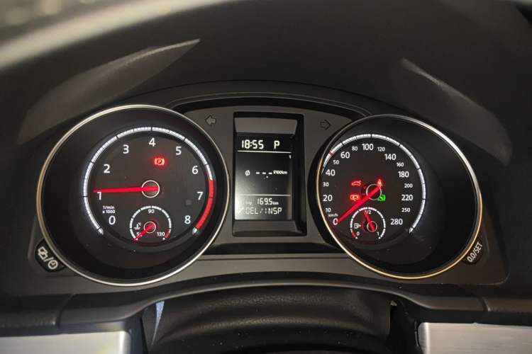 Used Volkswagen Scirocco 2015 1.4TSI Fashion Edition Instrument Cluster