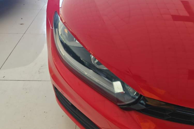 Used Volkswagen Scirocco 2015 1.4TSI Fashion Edition Right Front Headlight