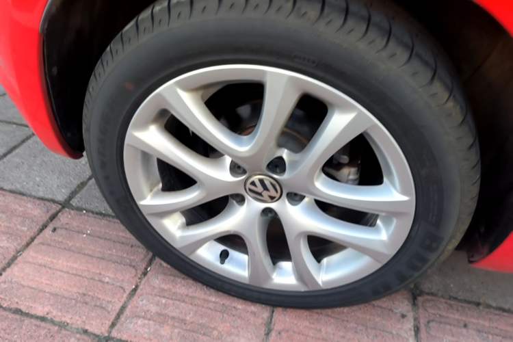 Used Volkswagen Scirocco 2015 1.4TSI Fashion Edition Right Rear Wheel Hub