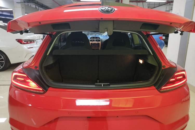 Used Volkswagen Scirocco 2015 1.4TSI Fashion Edition Trunk