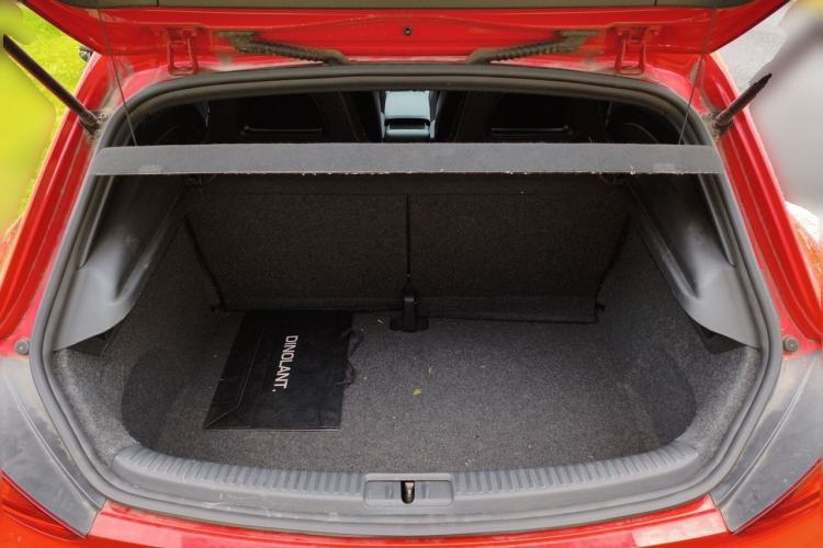 Used Volkswagen Scirocco 2015 2.0 TSI Luxury Edition Trunk