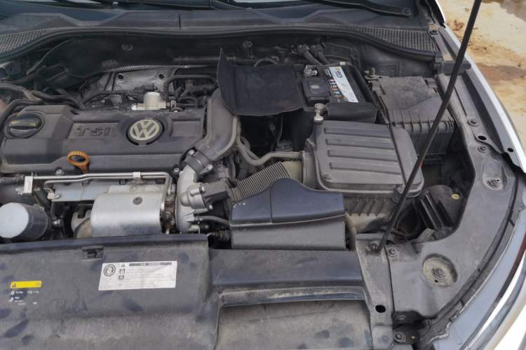 Used Volkswagen Scirocco 2015 1.4TSI Fashion Edition Engine Bay Left