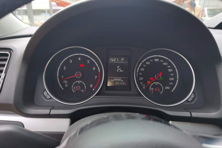 Used Volkswagen Scirocco 2015 1.4TSI Fashion Edition Instrument Cluster