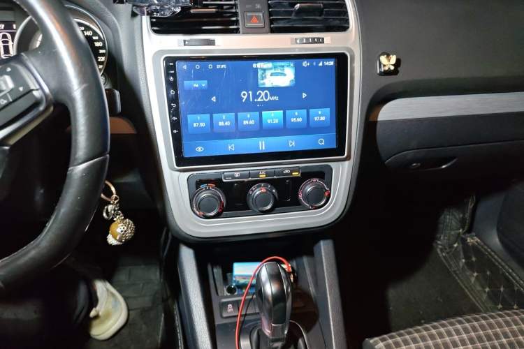 Used Volkswagen Scirocco 2015 1.4TSI Comfort Edition Audio And AC Panel