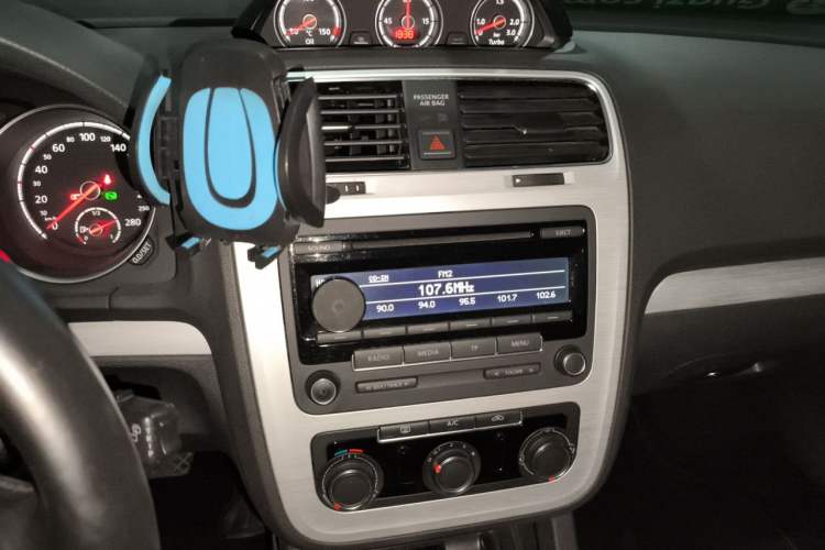 Used Volkswagen Scirocco 2015 1.4TSI Fashion Edition Audio And AC Panel