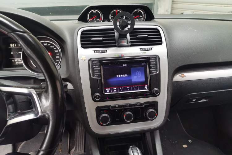 Used Volkswagen Scirocco 2015 1.4TSI Fashion Edition Audio And AC Panel