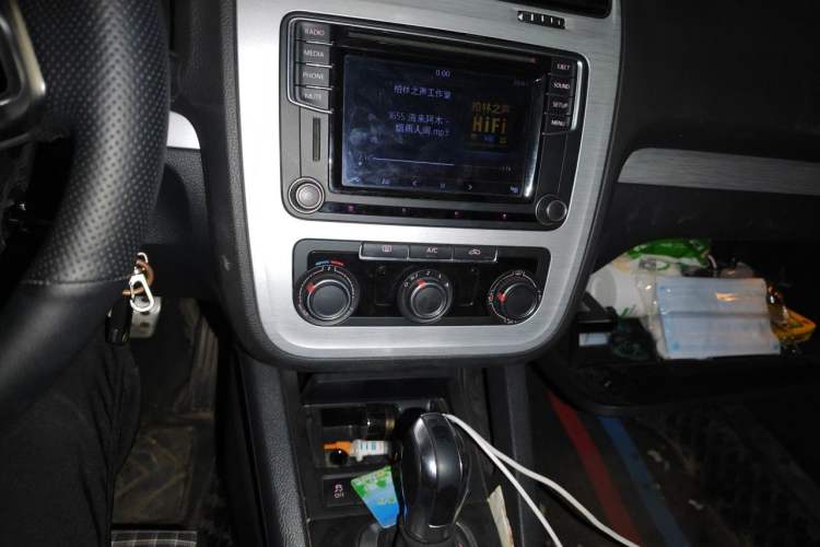 Used Volkswagen Scirocco 2015 1.4TSI Fashion Edition Audio And AC Panel
